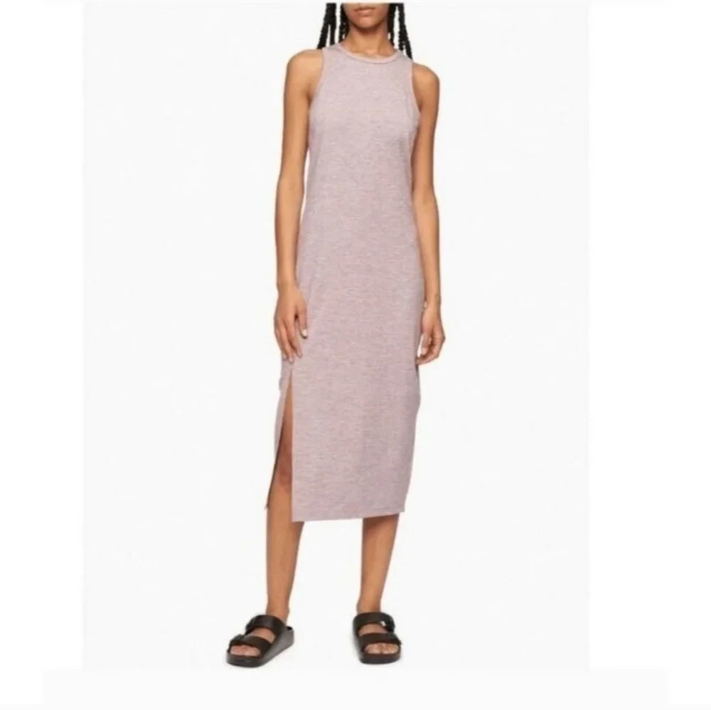 NWT ||CALVIN KLEIN|| sporty dress, slits, midi, sleeveless, size M, lavender